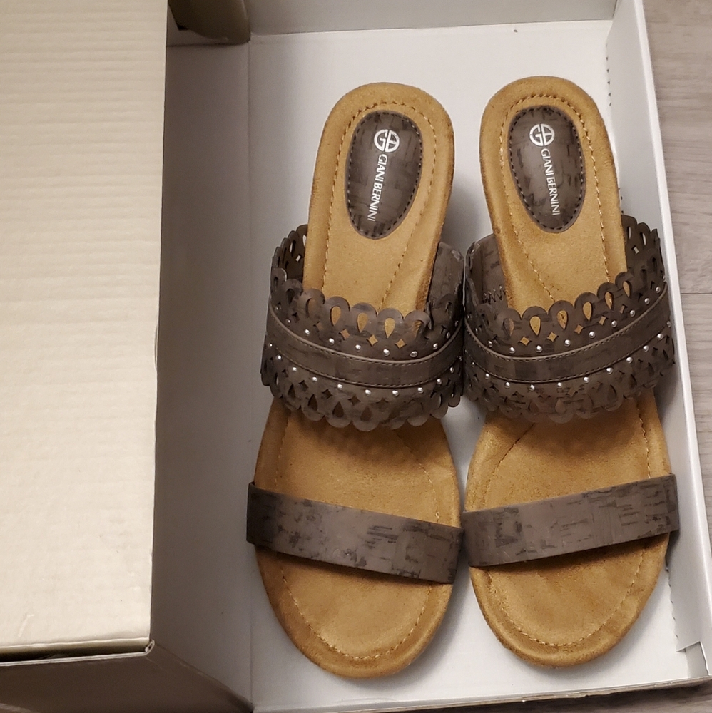 GIANI BERNINI LADIES SHOES